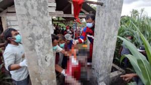 Evakuasi-jasad-dari-sumur-di-tulungagung.jpg