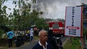 Kebakaran-pabrik-krupuk-Kabupaten-Kediri.jpg