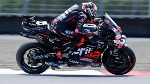 Marco-Bezzechi-Pebalap-Apprilia-di-MotoGP-Indonesia-Mandalika.jpg