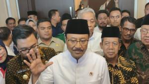 Menteri-Sosial-Mensos-Saifullah-Yusuf-saat-diwawancara.jpg