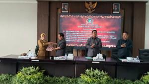 Paripurna-DPRD-Kabupaten-Kediri-Pakai-gedung-sementara.jpg