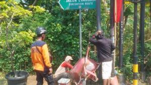 Pemasangan-Rambu-bencana-Kota-Kediri.jpg