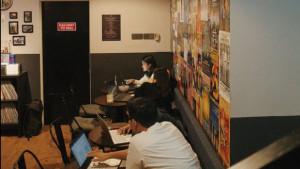 Rekomendasi-Kafe-Surabaya.jpg