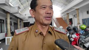 Sekda-Kota-Blitar-priyo.jpg