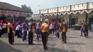 Siswa-SLB-ikut-lomba-di-Polsek-Papar.jpg