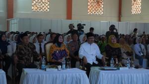 Wakil-Bupati-Kediri-Dewi-Mariya-Ulfa-usai-mendampingi-Menteri-Sosial.jpg