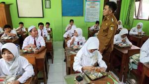 Wali-Kota-Blitar-monitoring-MBG.jpg