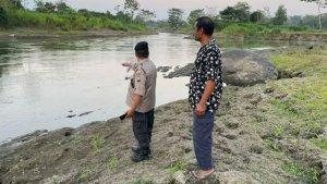 anak-perempuan-hanyut-di-sungai-brantas-tulungagung.jpg