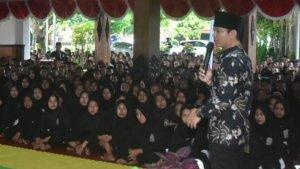 bupati-trenggalek-temui-calon-warga-PSHT.jpg