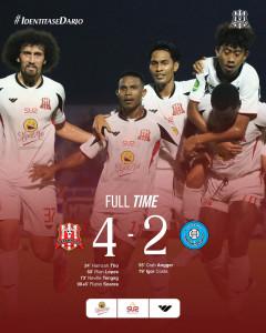 ertebut-bola-dengan-pemain-Deltras-FC.jpg