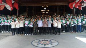 fOto-bersama-atlet-Tulungagung.jpg