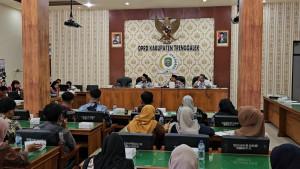guru-non-ASN-trenggalek-wadul.jpg