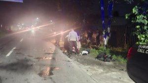 kecelakaan-adu-banteng-di-kandat-kediri-kemarin-malam.jpg