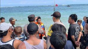 santri-ponpes-pacet-mojokerto-hilang-di-pantai-balekambang-malang.jpg