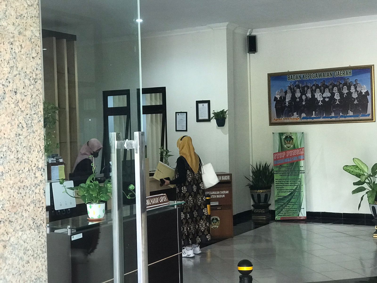 Oknum Pejabat Pemkab Madiun Dilaporkan Istri Muda, Minta Dinikahi Secara Sah,