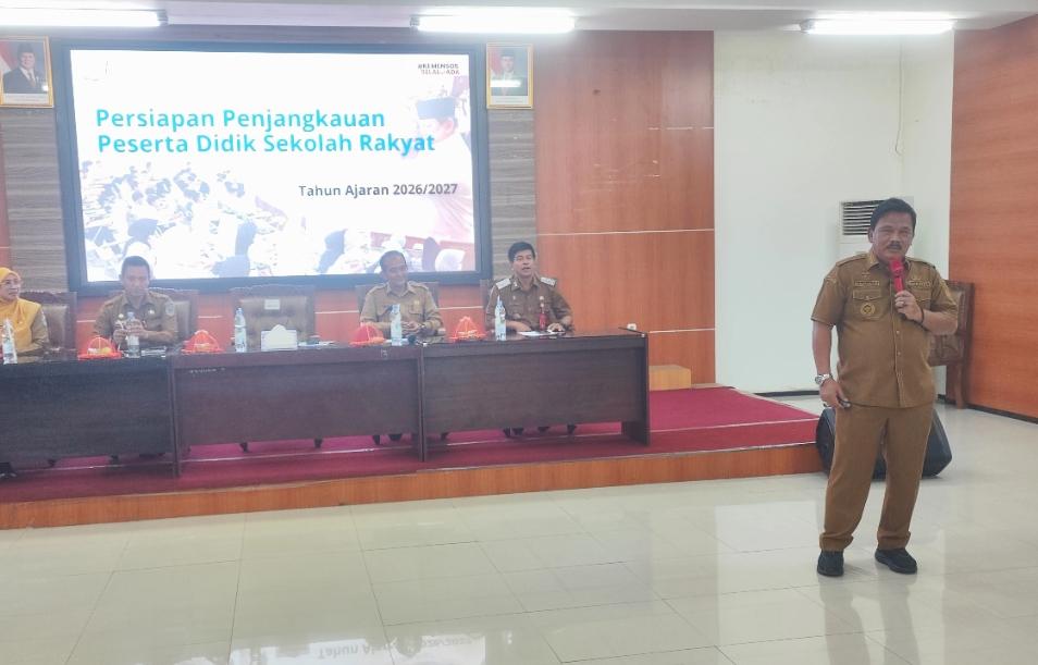 Bupati-Nganjuk-Marhaen-Djumadi-memimpin-Rapat-Koordinasi-Rabu-362026.jpg