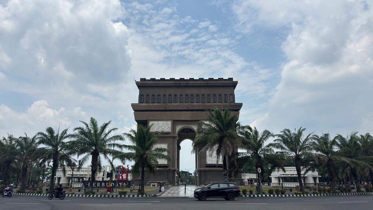 Cuaca-di-Simpang-Lima-gumul-Kediri.jpg