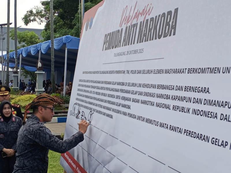 Deklarasi-pemuda-anti-narkotika-di-tulungagung.jpg