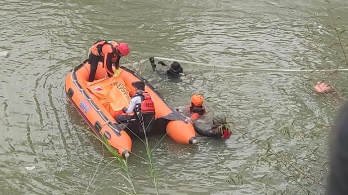 Korban Mobil Tenggelam di Sungai Desa Sugihwaras Nganjuk Sempat Berusaha Menyelamatkan Diri