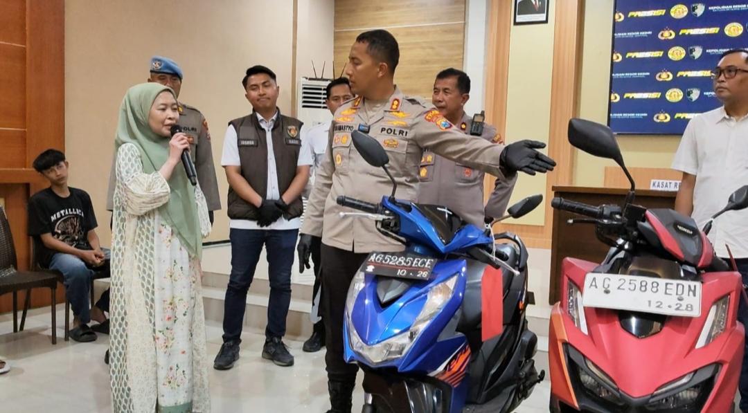 Kapolres-Kediri-AKBP-Bramastyo-Priaji-saat-rilis-kasus-curanmor-Rabu-2942026.jpg