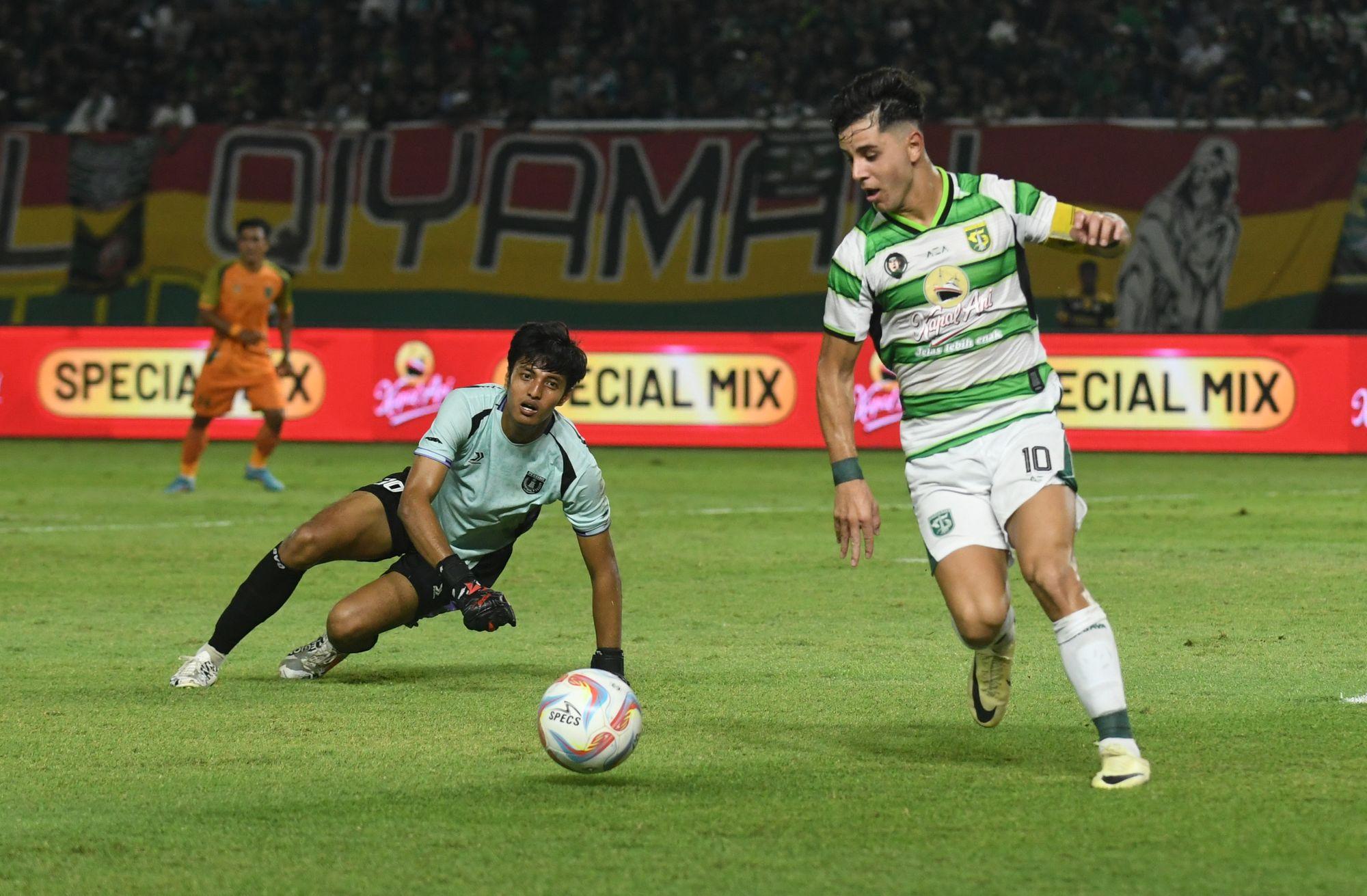 KaptenPersebaya-Bruno-Moreira-menyebut-adaptasi.jpg