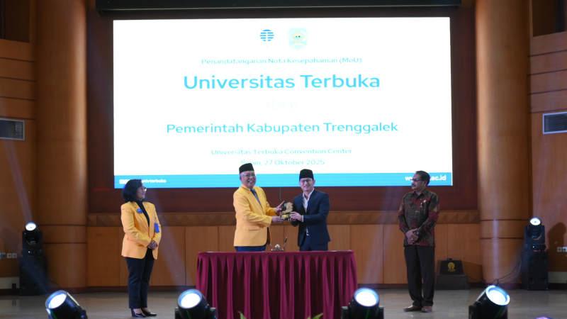 Jadikan Dilem Wilis Trenggalek Pusat Kampus, Ide Bupati Mas Ipin Disambut Positif Rektor UT