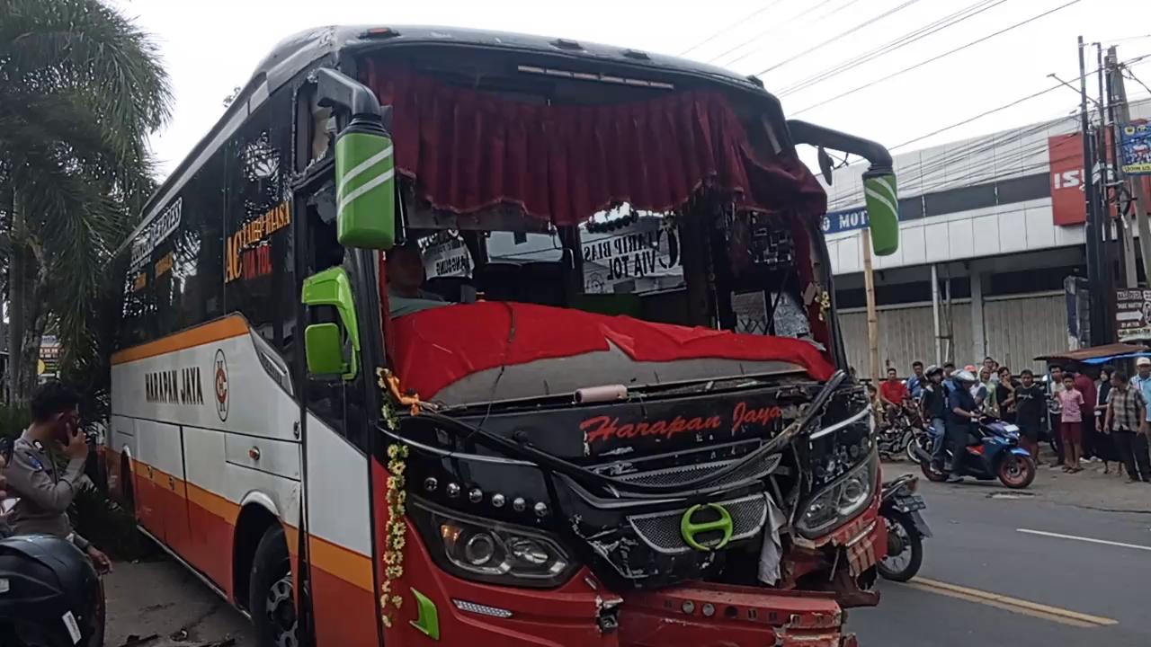 Kondisi-bus-Harapan-jaya.jpg