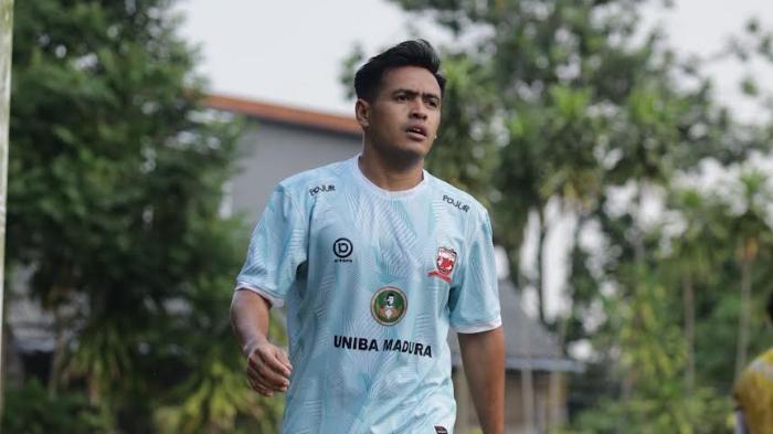 Novan-Sasongko-dipinjam-madura-united.jpg