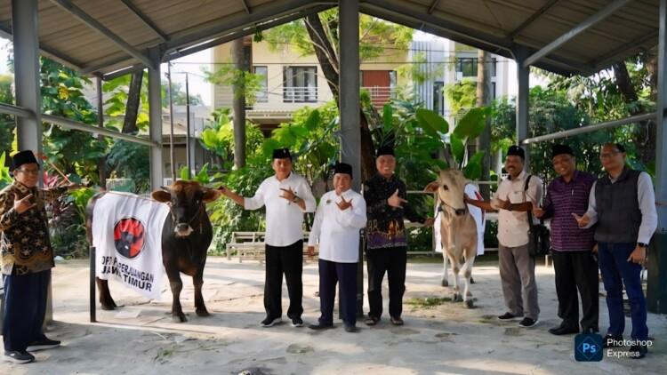 PWNU-Jatim-terima-sapi-kurban-dari-DPD-PDI-Perjuangan-Jatim-Rabu-2752026.jpg