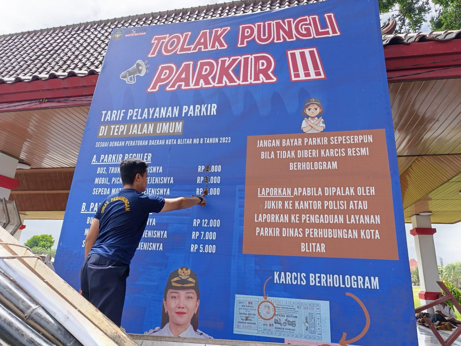 Papan-informasi-parkir-Kota-blitar-dirusak.jpg