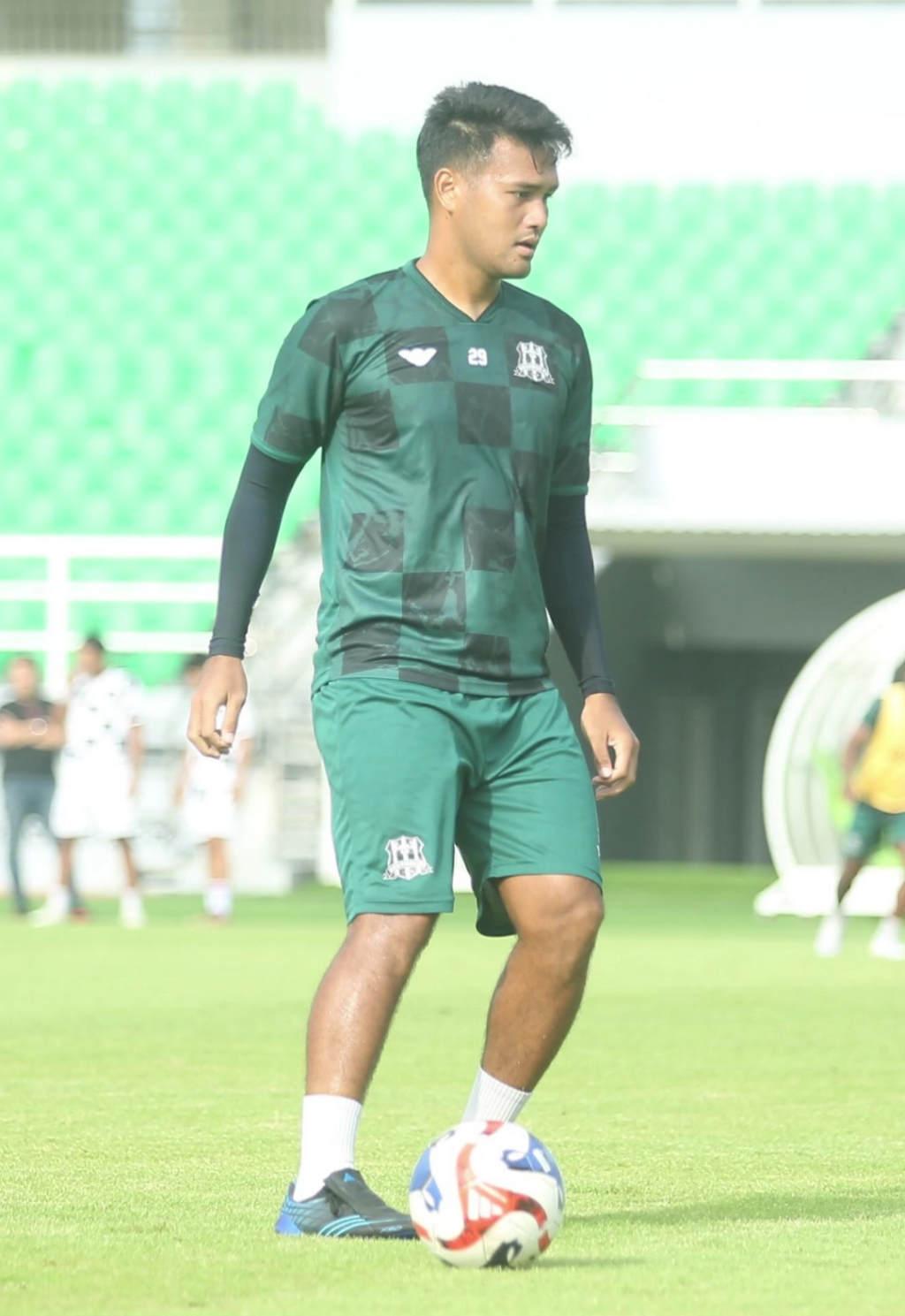 Pemain-bola-Muhammad-Rafli.jpg