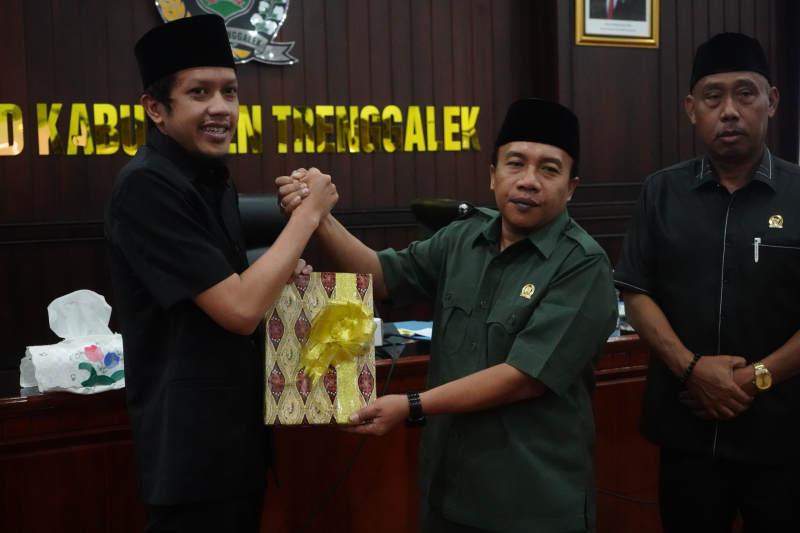 Dana Transfer Pusat Belum Jelas, APBD Trenggalek 2026 Diproyeksikan Defisit