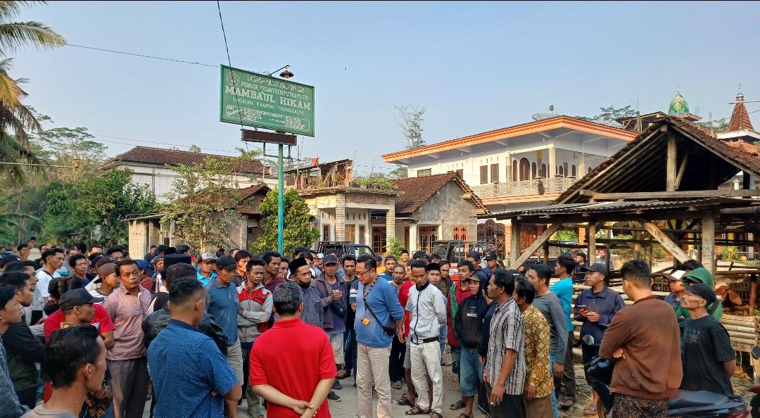 Keluarga Santriwati Geruduk Ponpes Mambaul Hikam Trenggalek, Imbas Dugaan Perbuatan Kekerasan