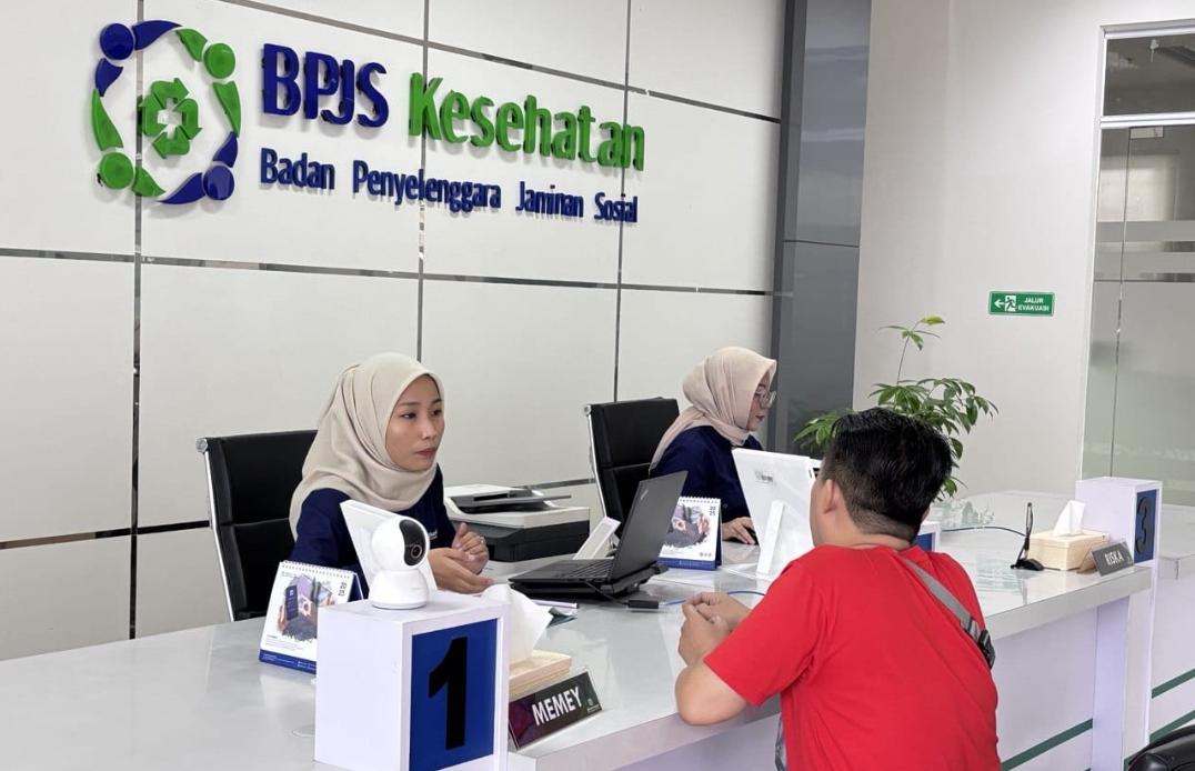 Suasana-pelayanan-di-BPJS-Kesehatan-di-Kabupaten-Tulungagung-Kamis-3172025.jpg