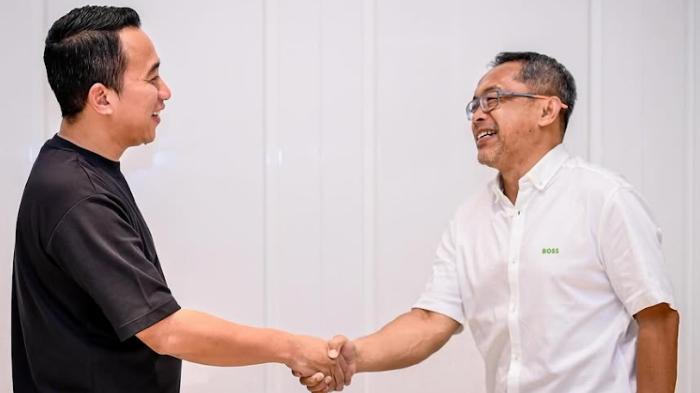 aji-santoso-pelatih-persela-lamongan.jpg