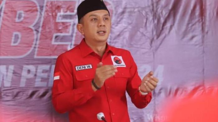 deni-wicaksono-PDIP-Jatim.jpg