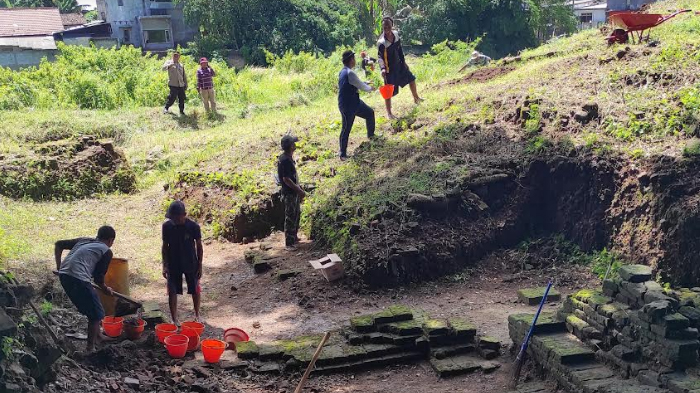 ekskavasi-tahap-4-candi-gedog-kota-blitar.jpg