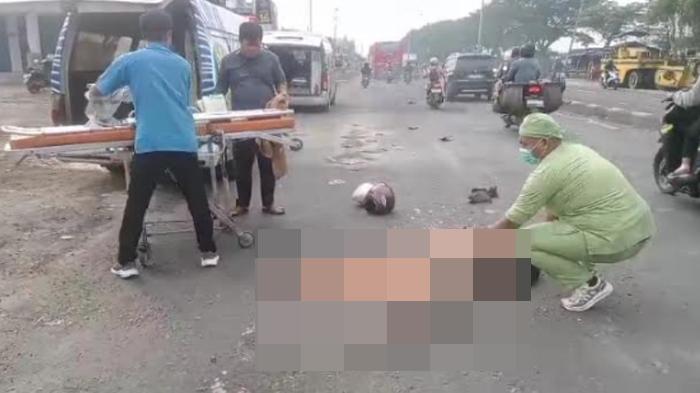 kecelakaan-pasutri-di-jalur-pantura-lamongan.jpg