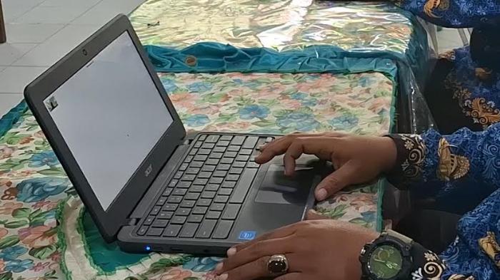 kondisi-chromebook-bantuan-di-kabupaten-madiun.jpg