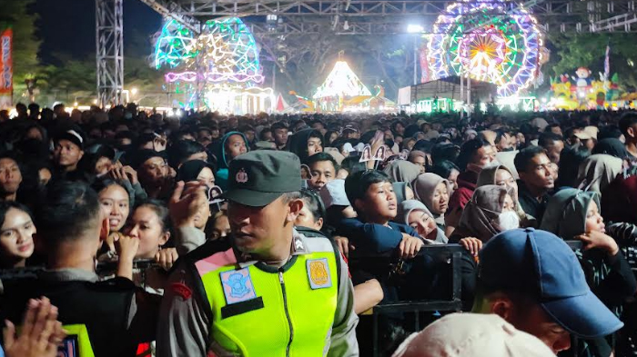11 Penonton yang Bikin Onar Saat Konser Happy Asmara di Trenggalek Akhirnya Dipulangkan Polisi