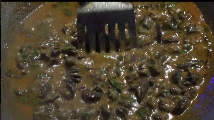 Sensasi Kuliner Bekicot Molak-Malik Buatan Perempuan Lamongan, Rasanya Bikin Kangen