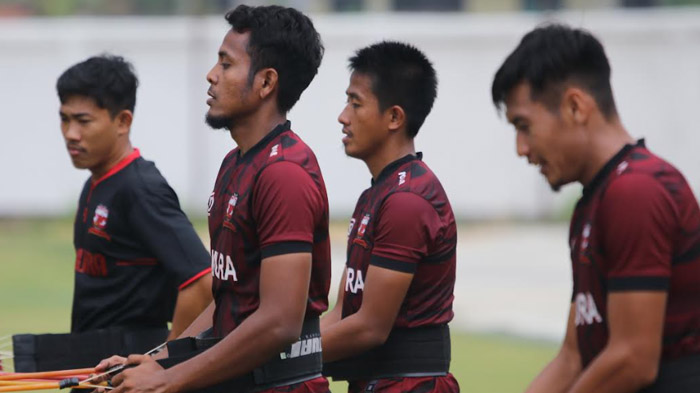 latihan-madura-united-jelang-laga-vs-Persik-Kediri.jpg