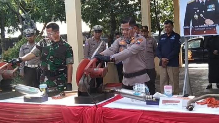 Polres Nganjuk Musnahkan Barang Bukti Hasil Sitaan Selama Operasi Cipta Kondisi