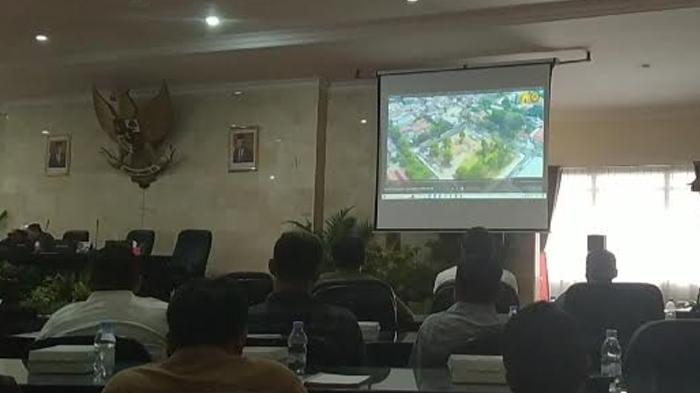 rapat-dengar-pendapat-membahas-alun-alun-kota-kediri.jpg