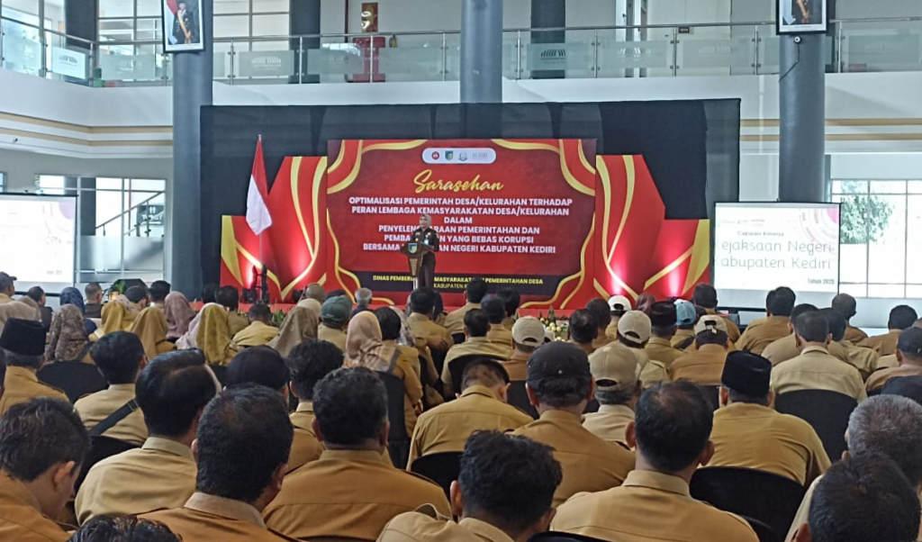 sarasehan-kejari-kabupaten-kediri-dengan-kades.jpg