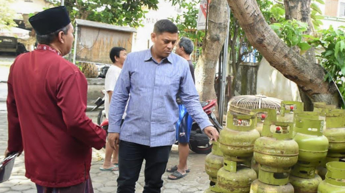 wali-kota-kediri-sidak-pangkalan-elpiji-3-kg.jpg