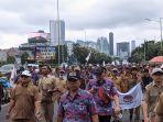 327-perangkat-desa-demo-di-Jakarta.jpg