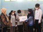 Bantuan-kemensos-untuk-yatim-piatu-di-kota-kedirj.jpg