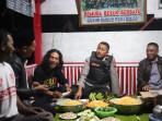 Kapolres-Kediri-Bram-cangkruk-Bareng-warga.jpg