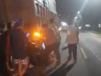 Brak! Seorang Remaja 16 Tahun Meninggal Usai Tabrak Truk Parkir di Jalan Raya Purwoasri Kediri